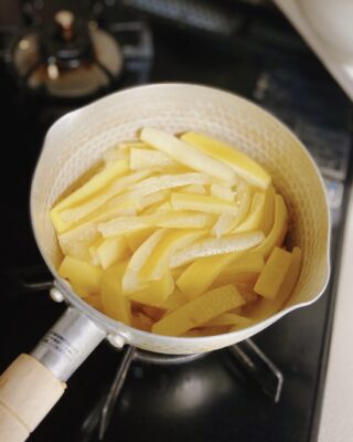 レモンピールの味や香りは?—爽やかな風味と魅力を徹底解説