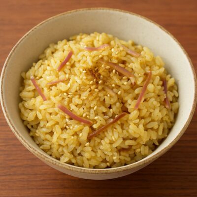 みょうがのスパイス混ぜご飯のレシピ（カレー粉＝コモミックス）